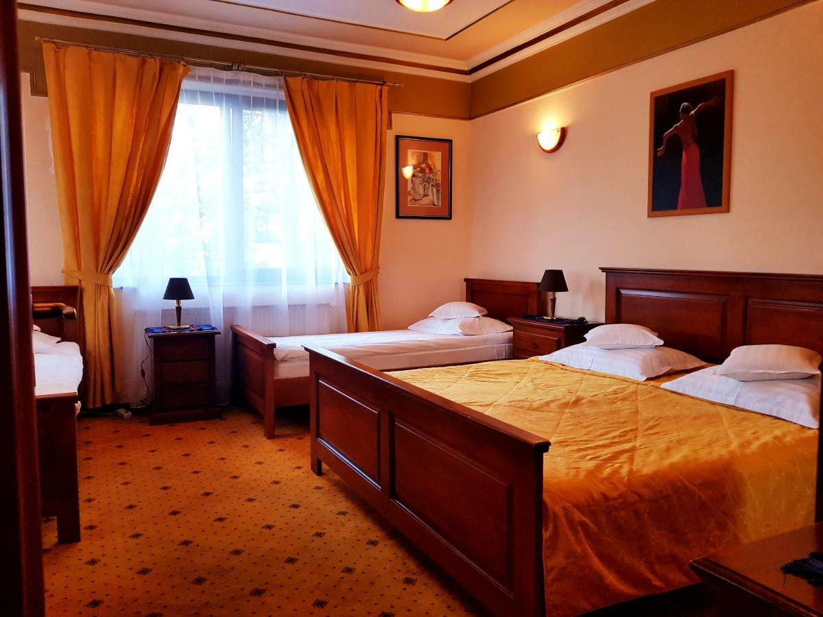 Crama Haiducilor Cluj-Napoca Exterior foto